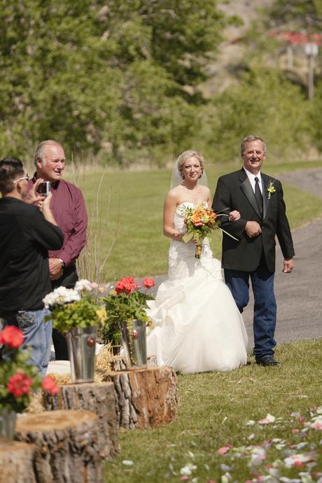 Una Boda Rústica en Pleno Campo