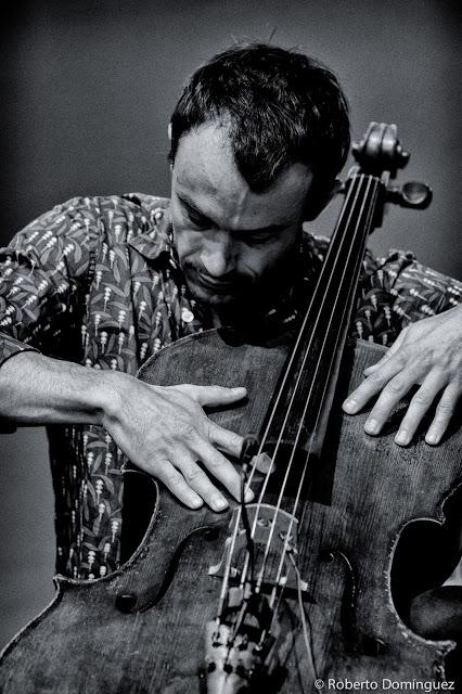 © R.Domínguez - Trio Gaspar Claus, Will Guthrie, Thomas Bonvalet