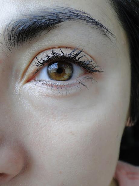 Super Speed Volume Flash de Rimmel London, máscara 24hr