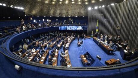 En el Senado brasileño se asesta un golpe a la democracia.