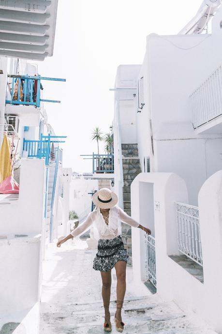 Lace_up_Blouse-Ralph_Lauren-Soludos_Espadrilles-Soludos_Escapes-Skirt-Straw_Hat-Canotier-Lack_Of_Color-Street_Style-Mykonos-Greece-Collage_Vintage-70