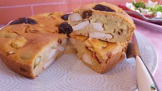 Pastel de pollo con dátiles