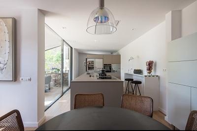 diseño-de-cocina-abierto-al-exterior