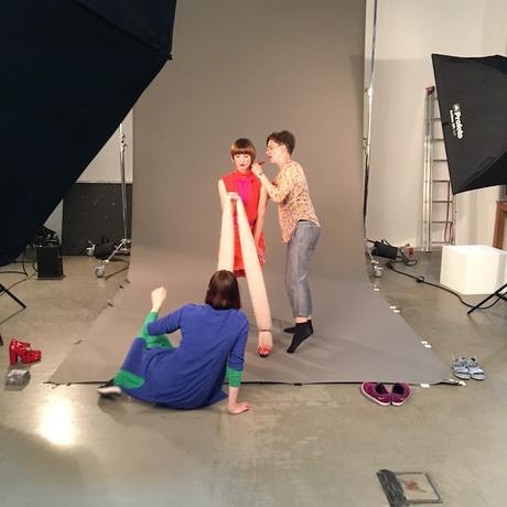 El peculiar universo de Bara Prasilova y sus fotografías de moda