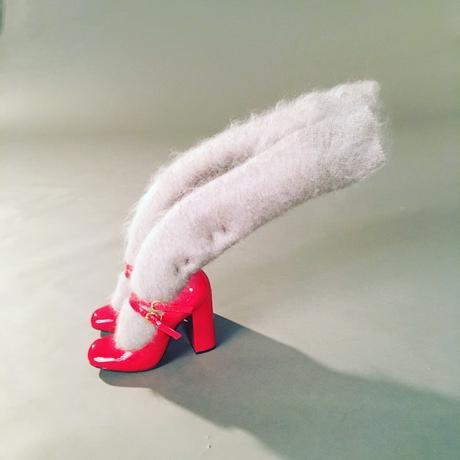 El peculiar universo de Bara Prasilova y sus fotografías de moda