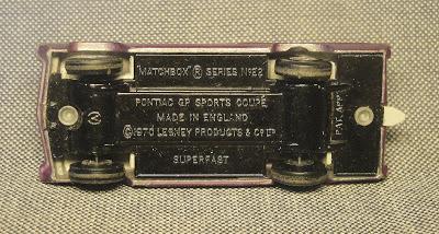 Pontiac de Matchbox y Superfast