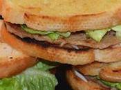 Sándwiches tostados carne