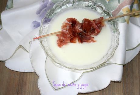 Sopa fría de melón y yogur