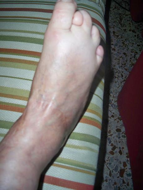 No es un suicidio es un asesinato de crueldad y insolidaridad.