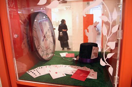 Alicia: 150 años en el País de las Maravillas (2/2)