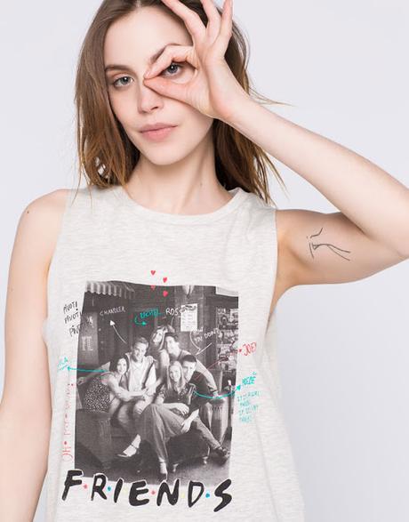 Camiseta Friends de Pull and Bear