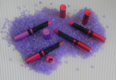 Labiales Shine Burst AVON: Hidratación, brillo y color (Review y swatches)