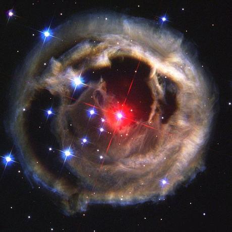 V838 Monocerotis, la estrella enigmática