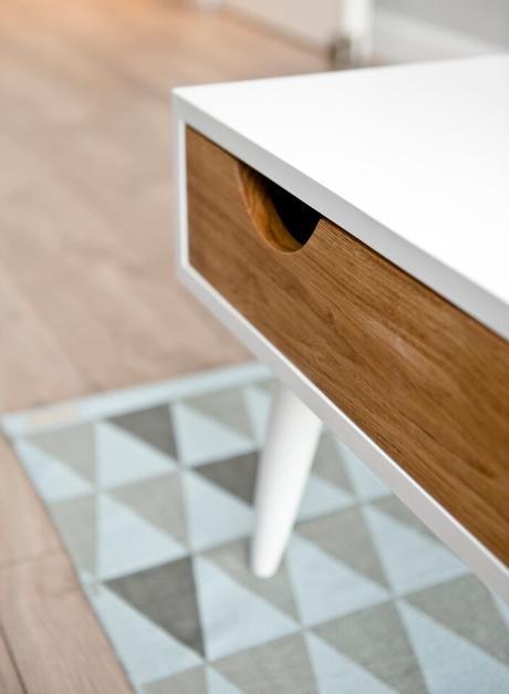 detalles escritorio madera