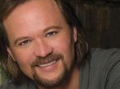 Travis Tritt cómo combinar honky-tonk rock sureño