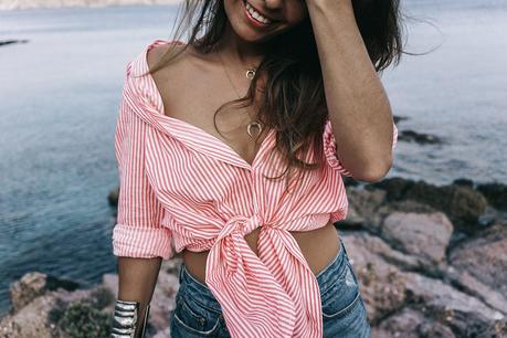 Mykonos-Collage_on_The_Road-Striped_Shirt-GRLFRND_Shorts-Straw_Hat-36