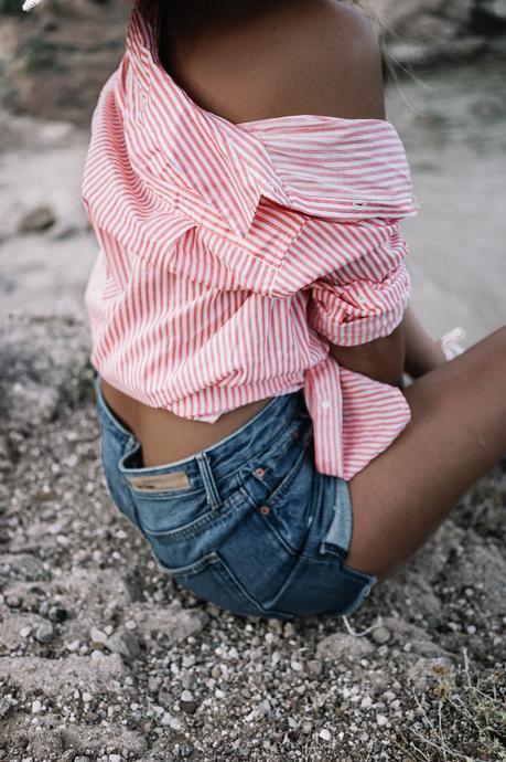 Mykonos-Collage_on_The_Road-Striped_Shirt-GRLFRND_Shorts-Straw_Hat-17