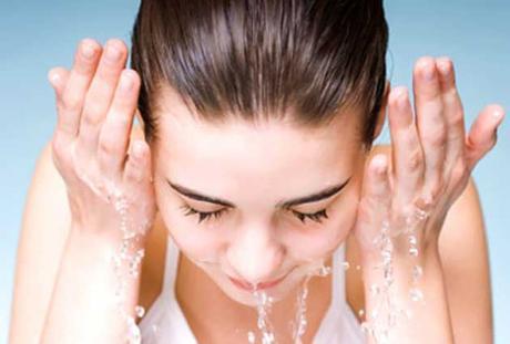 Un cuerpo limpio nos ayuda a mantener la salud. cuerpo limpio