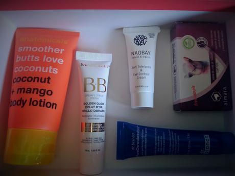 BIRCHBOX TROPICAL LOVE.