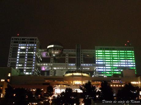 Viaje a Japón. Día 4. Tokyo: Palacio imperial, Meiji Jingu, parque Yoyogi, Takeshita Dori, Omotesando, Shibuya, Odaiba