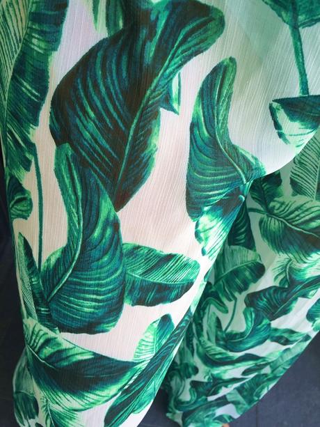Tropical mood