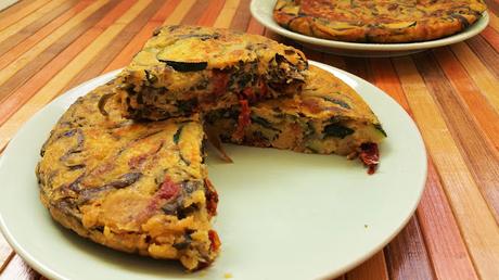 Tortilla vegana con algas y tomates secos