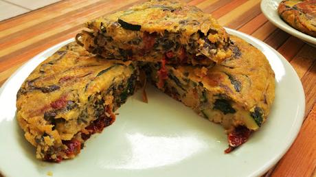 Tortilla vegana con algas y tomates secos