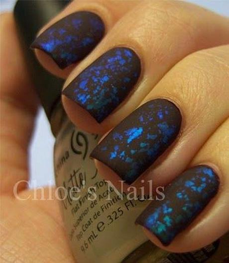 matte nail art with blue