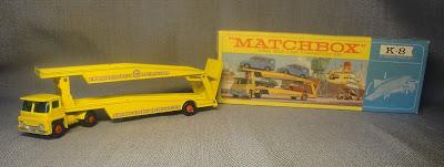 Guy Warrior transporte de autos