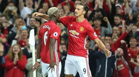 FÚTBOL/SOCCER. England Premier League: MANCHESTER UNITED 2 SOUTHAMPTON 0