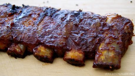 Costillas de cerdo con salsa barbacoa en dos cocciones