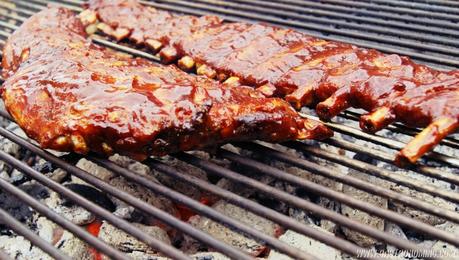 Costillas de cerdo con salsa barbacoa en dos cocciones