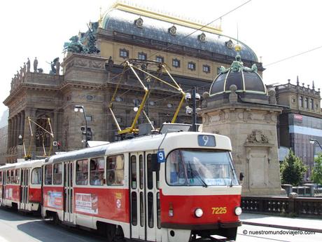 Praga; descubriendo la ciudad desde el Moldava