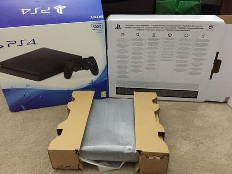 Filtradas imágenes de la PlayStation 4 Slim