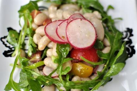 ensalada-de-alubias-blancas-con-rabanitos-y-rucula-10