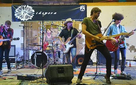 CRÓNICA PRIMERA JORNADA MUSICAL DIÁSPORA| HANDICAP, ROCK N´ROLLA Y MIRRORBALL Rock n´Rolla