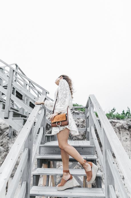 Revolve_in_The_Hamptons-Zimmermann-Embroidered_Dress-WHite_Dress-Chloe_Fay_Bag-Chloe_Wedges-Outfit-153