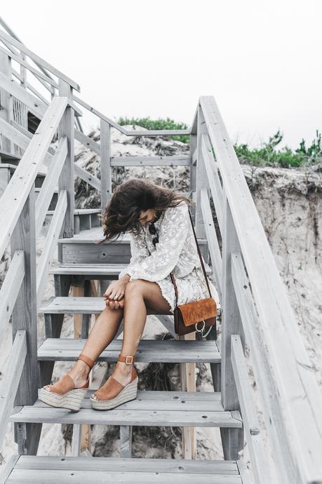 Revolve_in_The_Hamptons-Zimmermann-Embroidered_Dress-WHite_Dress-Chloe_Fay_Bag-Chloe_Wedges-Outfit-158