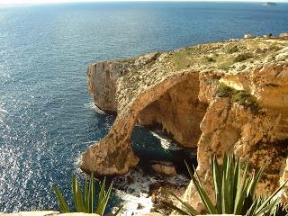 MALTA, UNA DE LAS ISLAS MAS POBLADAS