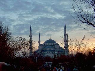 LA MEZQUITA AZUL EN ESTAMBUL