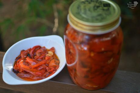 Cómo-hacer-ensalada-de-pimientos-rojos-asados-al-horno-01