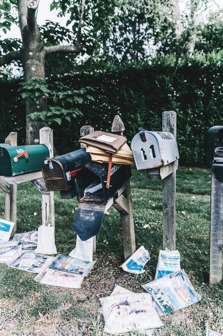 Revolve_in_The_Hamptons-Revolve_Clothing-Collage_Vintage-Free_People_Lace_Dress-Knitted_Dress-Soludos_Espadrilles-Canotier-Hat-Outfit-8