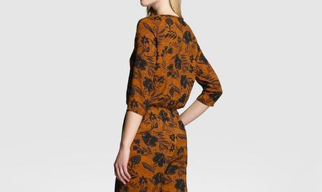 Alineada con las flores