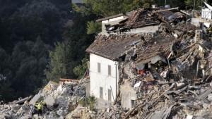 Fuerte terremoto conmocionó el centro de Italia