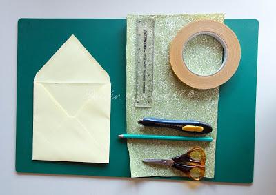 Materiales para personalizar los sobres de las invitaciones de boda