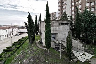 una iglesia adnamantina