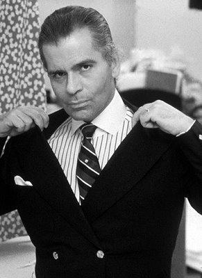 A BIG FASHION ENIGMA // UN GRAN ENIGMA DE LA MODA A BIG FASHION ENIGMA // UN GRAN ENIGMA DE LA MODA