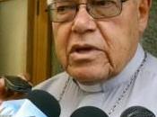 Obispo Perú quiere llamen 'maricones' 'gays'
