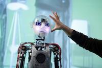 En busca de la inteligencia universal