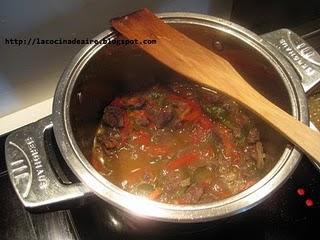 CARNE ESTOFADA